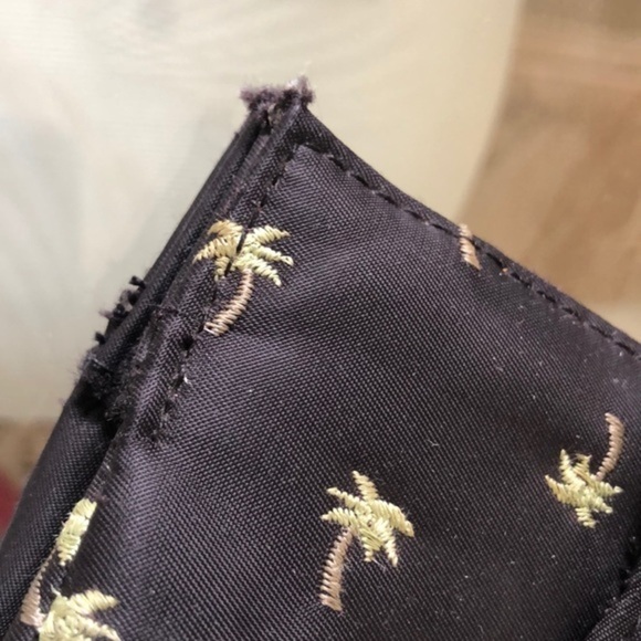 Sunny Hawaii embroidery palm tree/bamboo handl bag - Picture 5 of 11